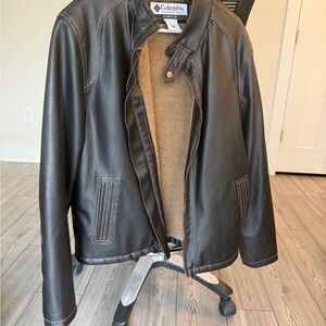 Columbia Men’s Dark Brown Bomber Jacket with Tan Sherpa Lining